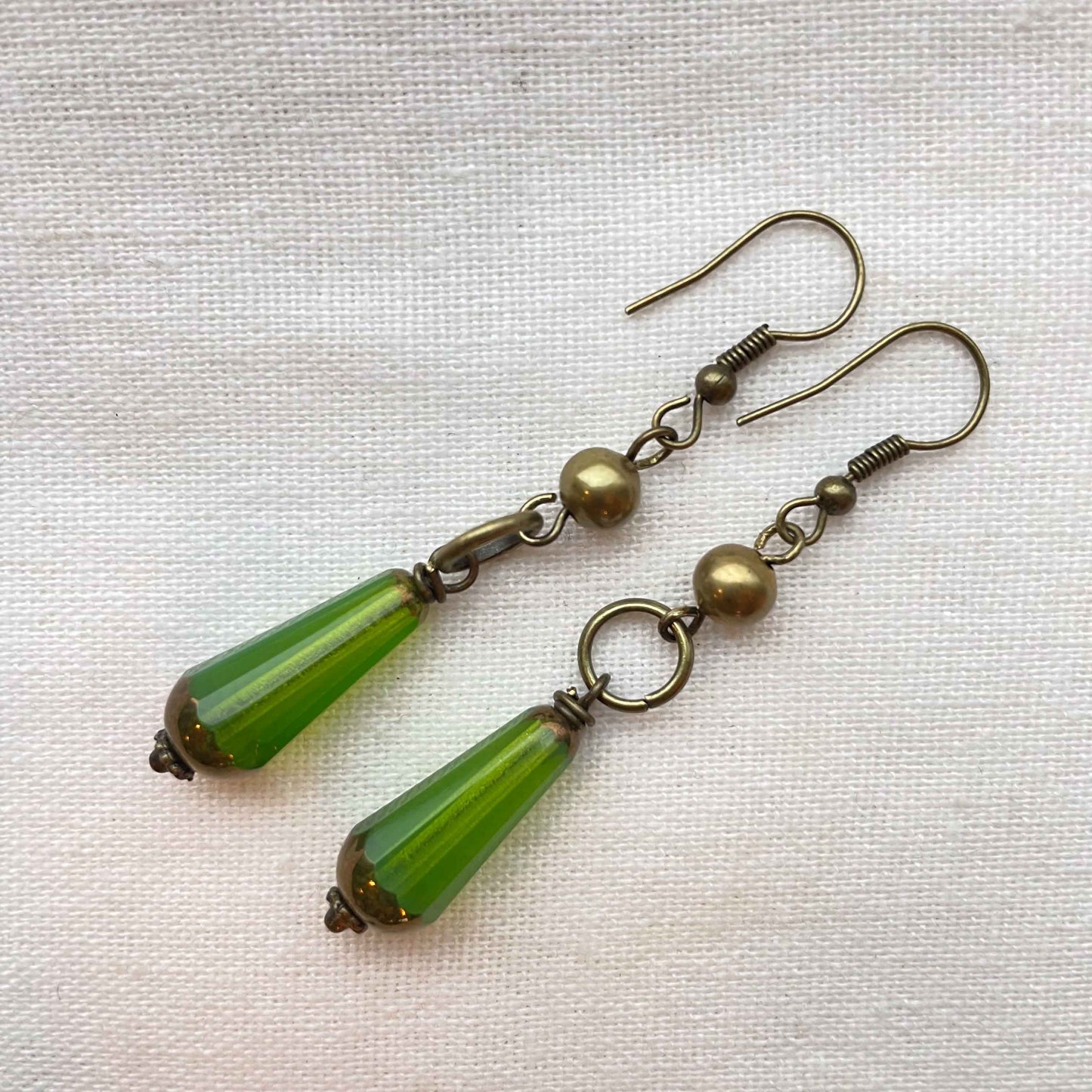 Øredobber i Messing med Glassperle - 60 mm - 29