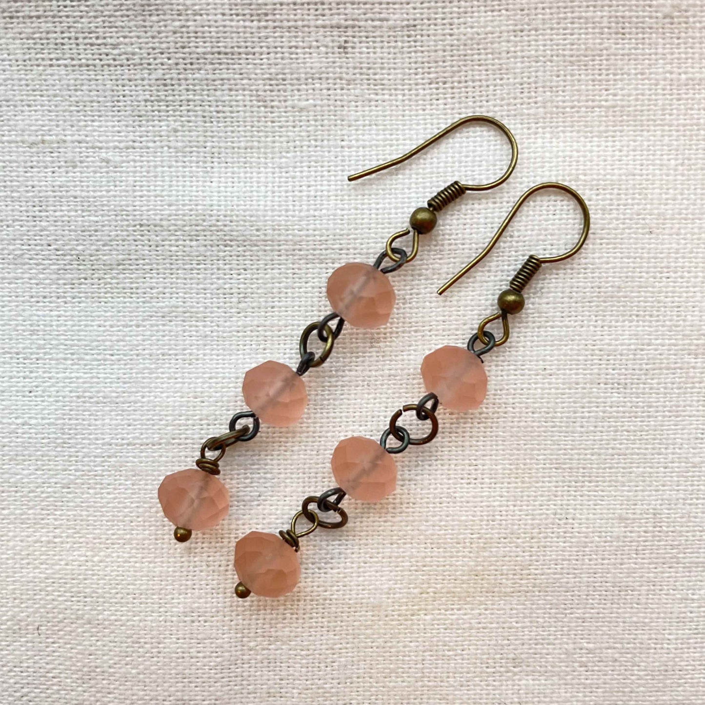 Øredobber i Messing med Glassperle - 60 mm - 30