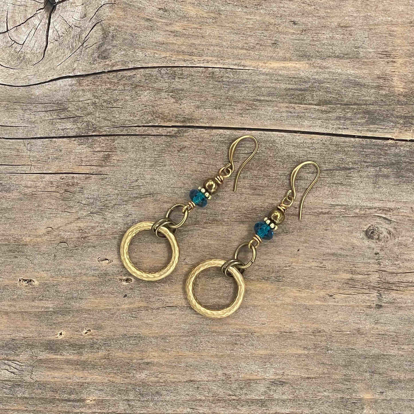 Øredobber i Messing med Glassperle - 55 mm - 112