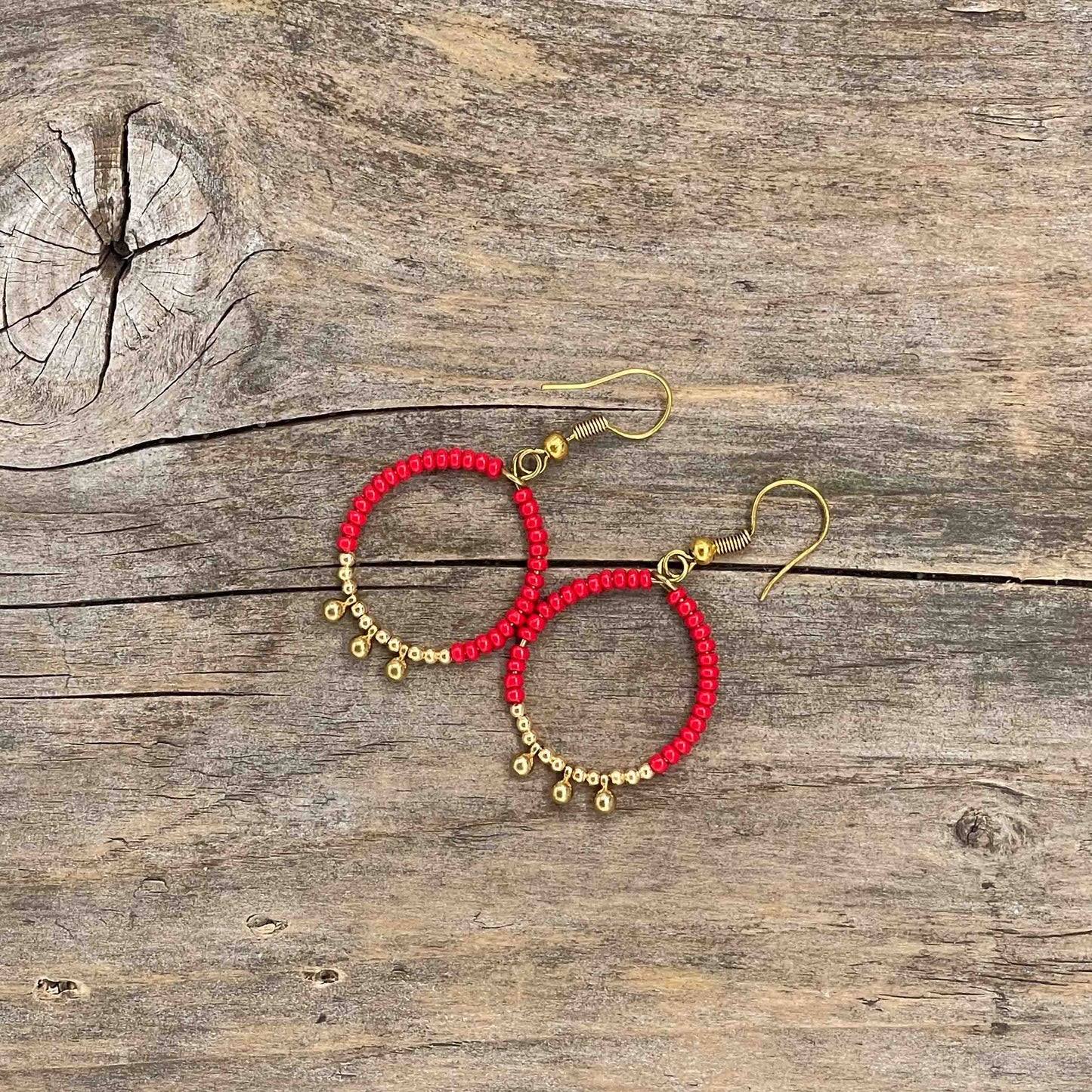 Messing Hoops med Seed Beads - 50 mm - 186