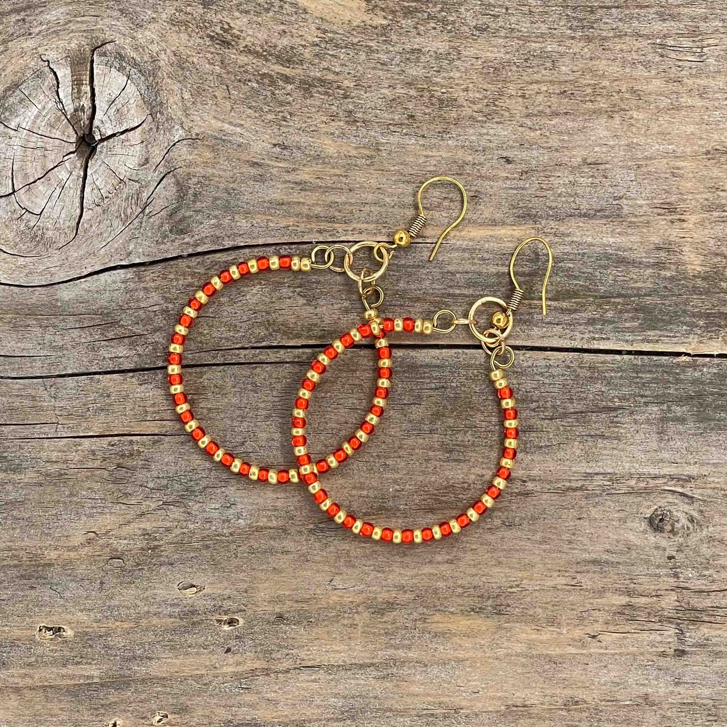Messing Hoops med Seed Beads - shiny - 65 mm - 192