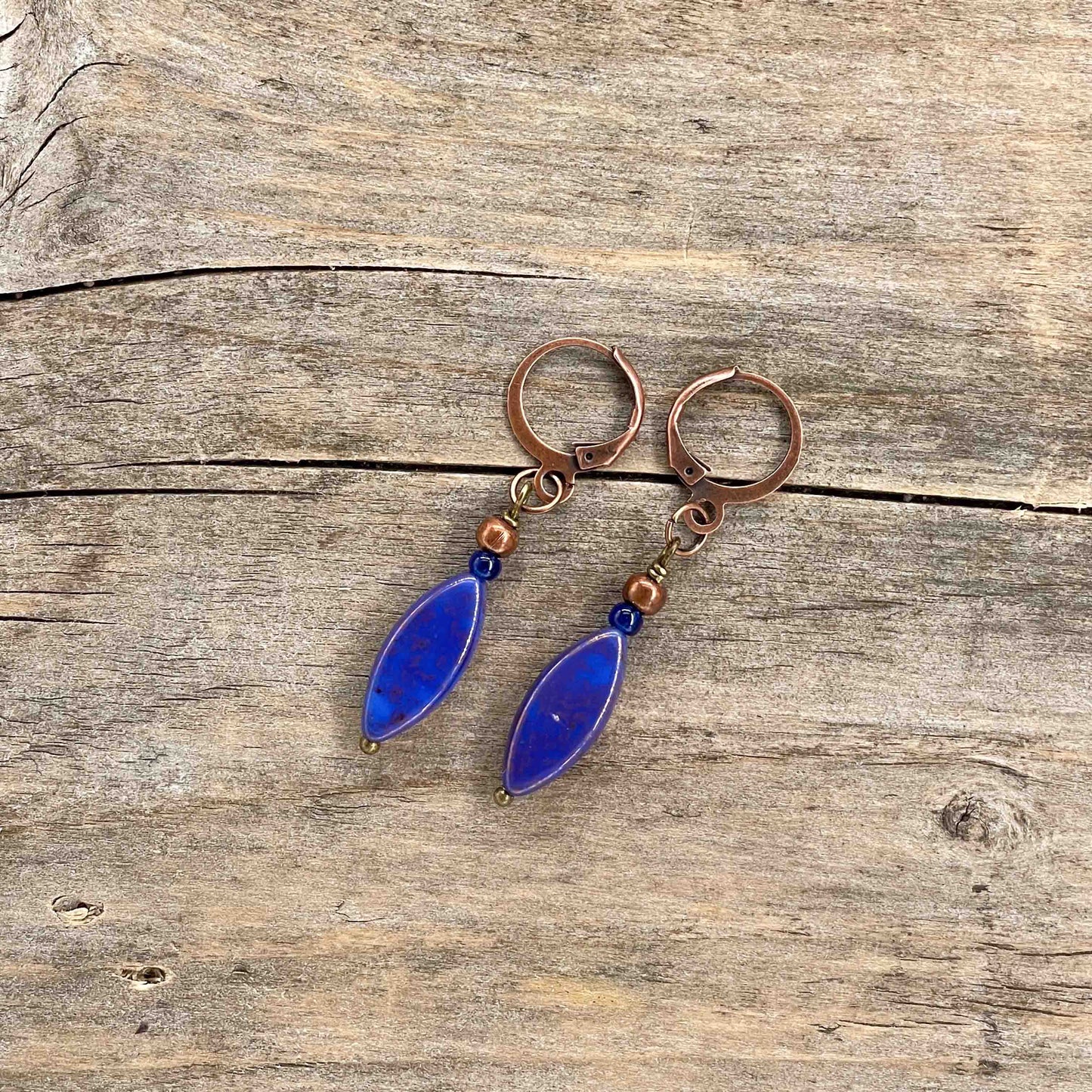 Øredobber i Kobber med Glassperler - 50 mm - 215