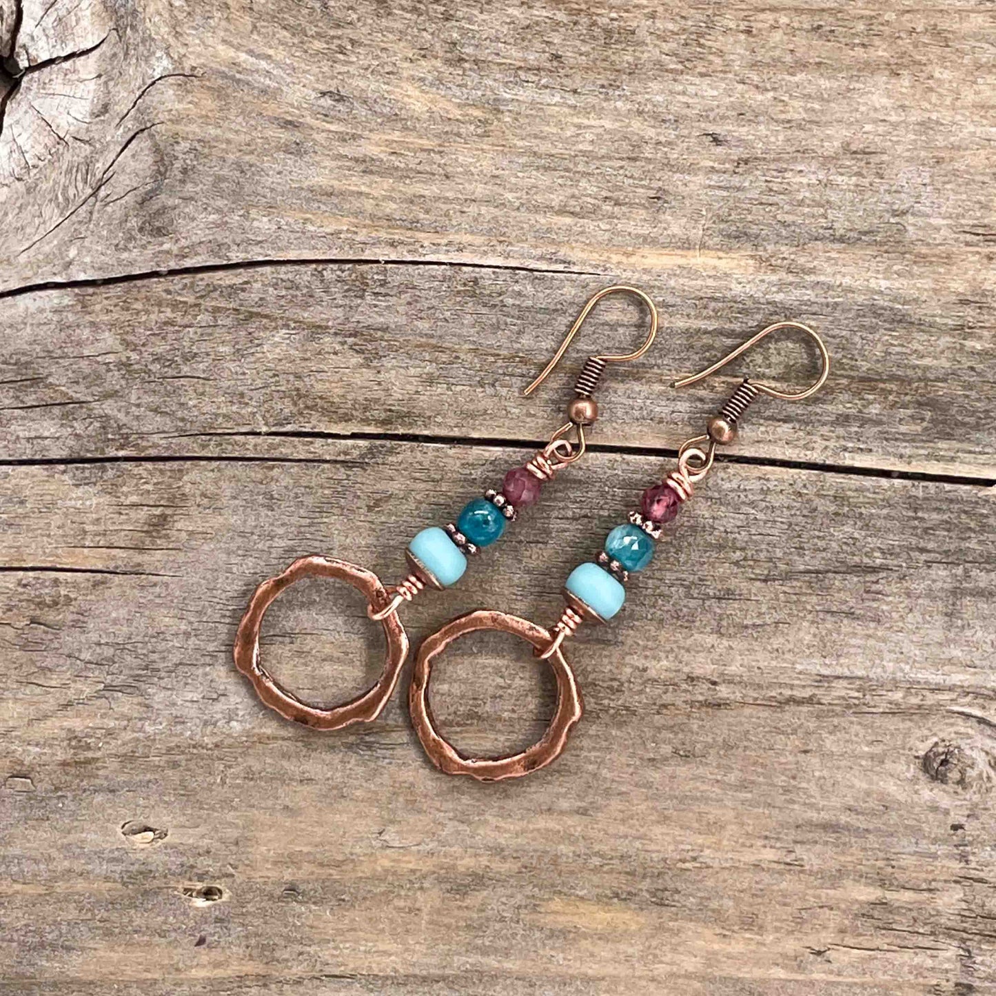 Øredobber i Kobber med Apatitt - 60 mm - 258