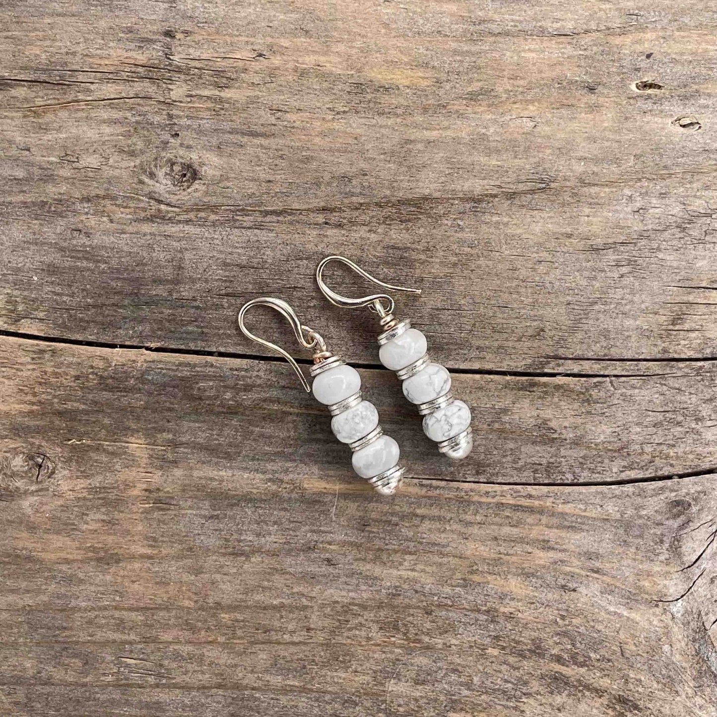 Øredobber i Sølv med Howlitt - 45 mm - 421