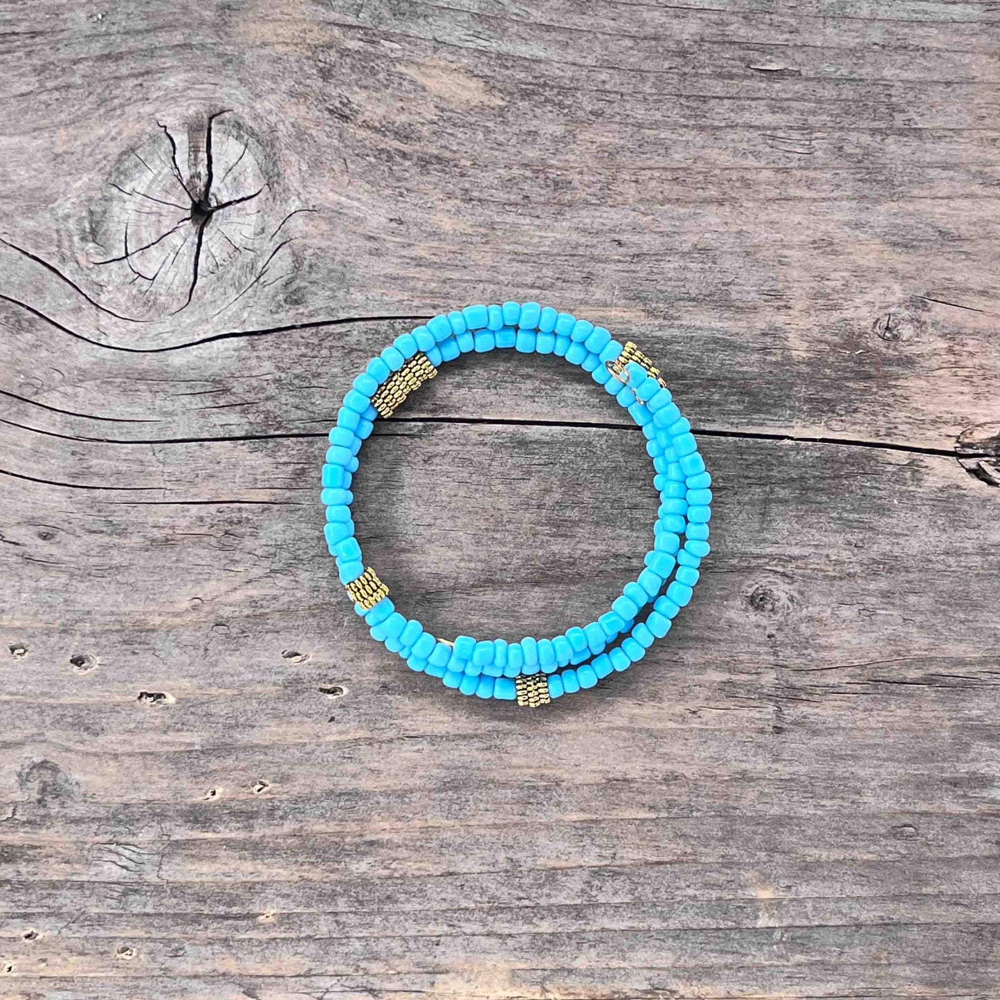 Messing Armebånd Memorywire med Seed Beads - 589