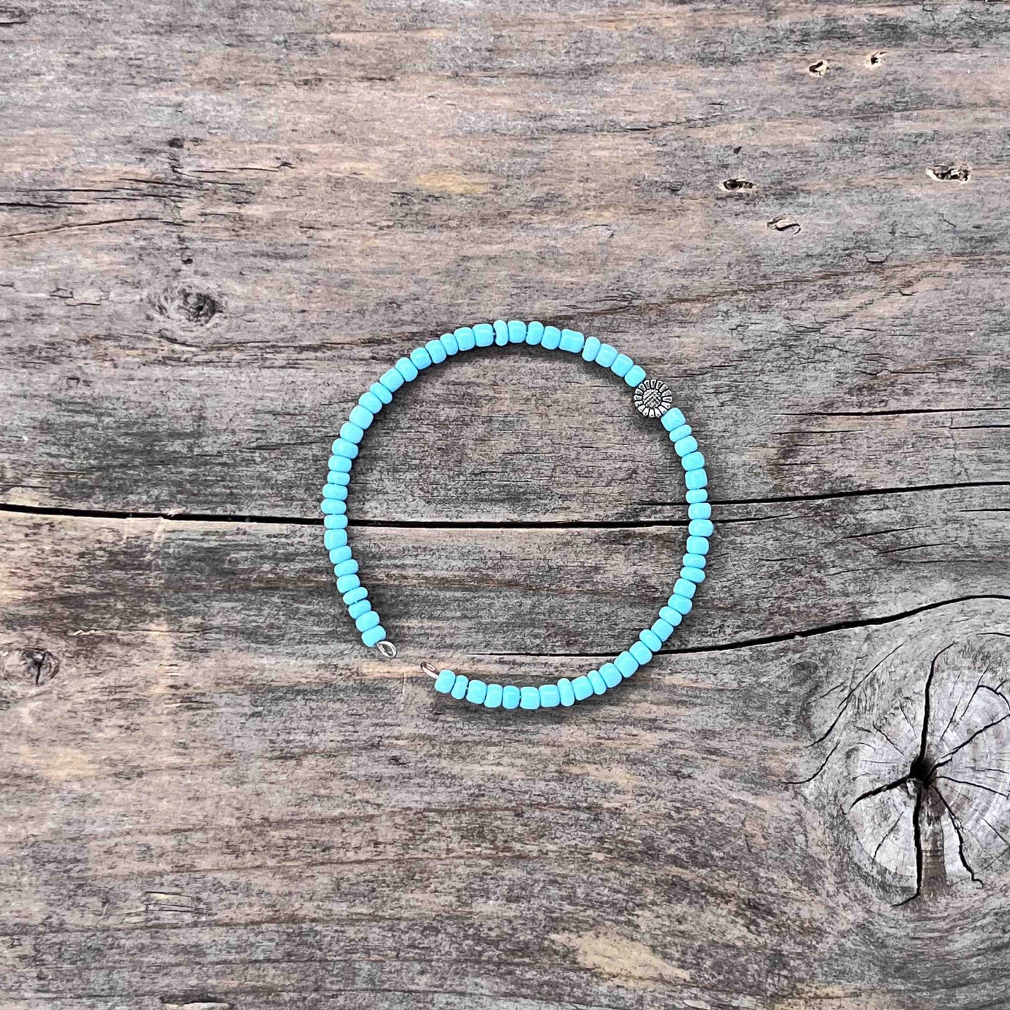 Sølv Armebånd Memorywire med Seed Beads - 676