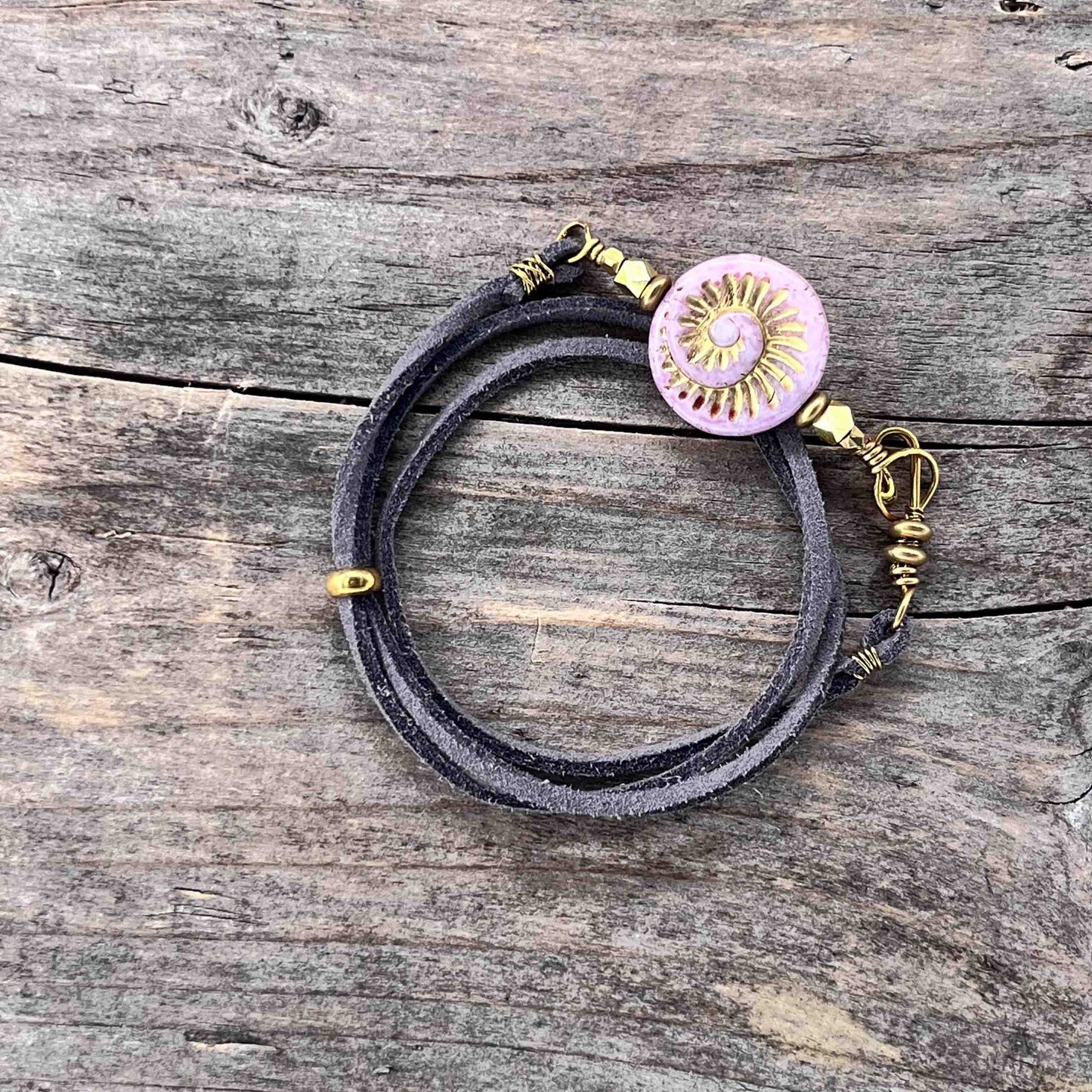 Armbånd i Messing med Skinn - 791