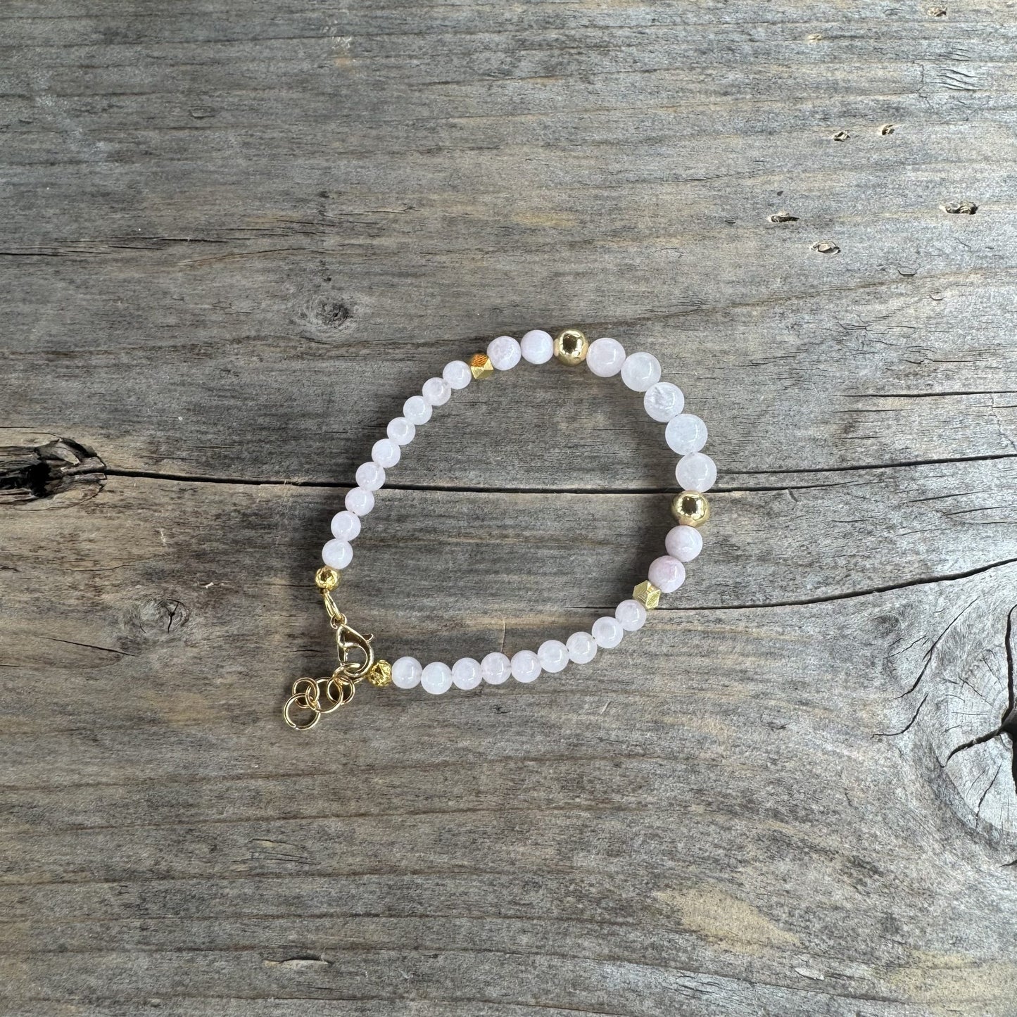 Messing Armbånd med Rosenkvarts