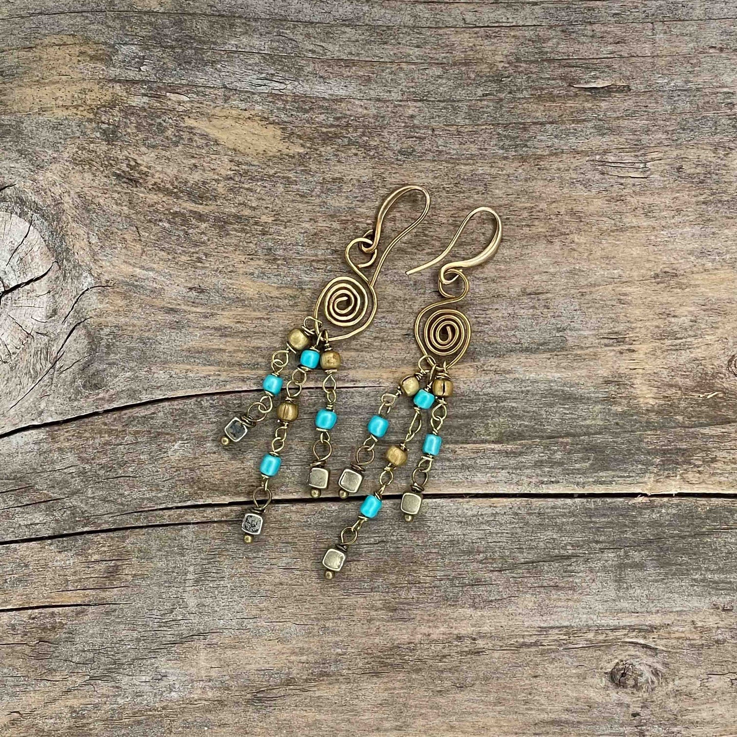 Øredobber i Messing med Glassperle - 60 mm - 42