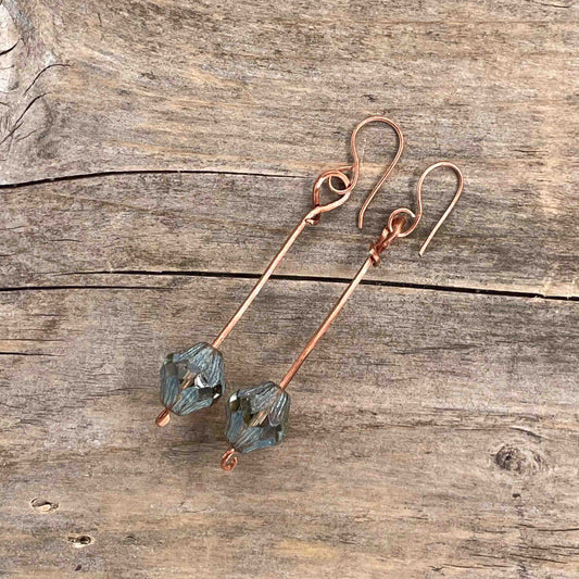 Øredobber i Kobber med Glassperler - 70 mm - 228