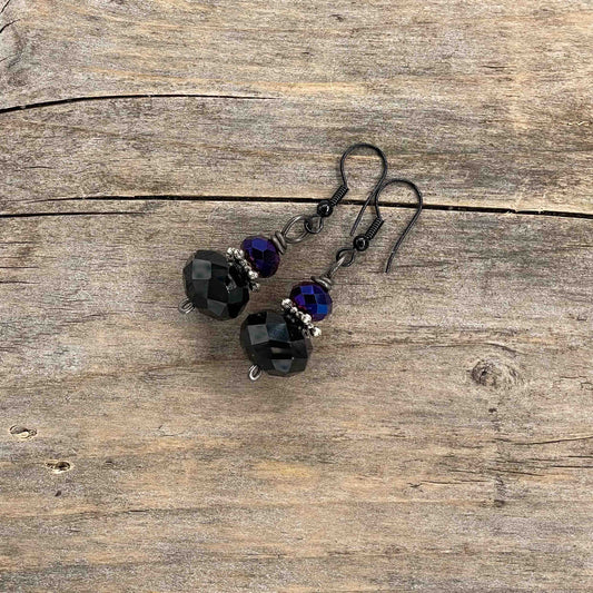 Øredobber i Gunmetal med Glassperler - 50 mm - 286