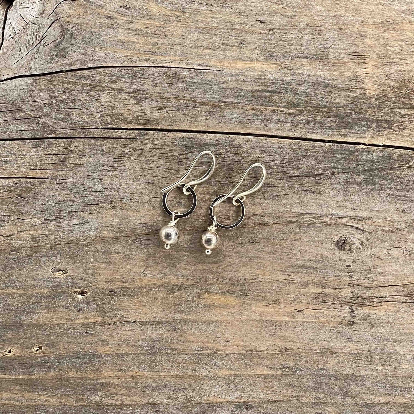 Øredobber i Sølv med Glassperler - 30 mm - 315