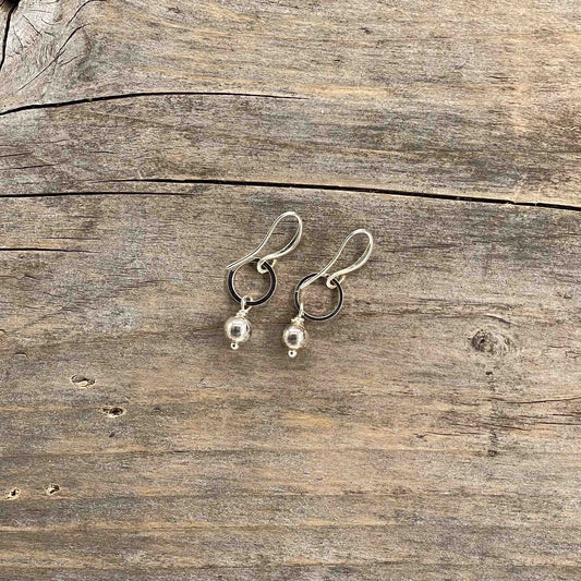 Øredobber i Sølv med Glassperler - 30 mm - 315