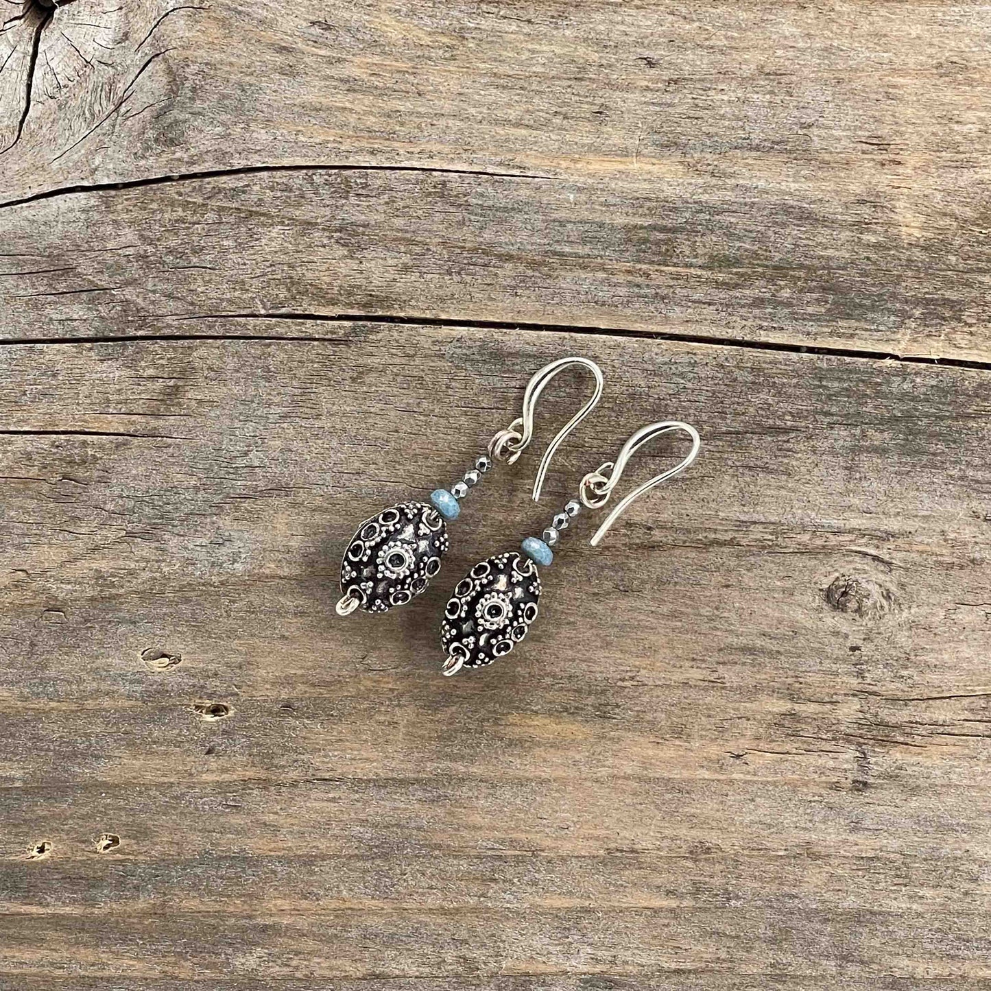 Øredobber i Sølv med Glassperler - 45 mm - 334