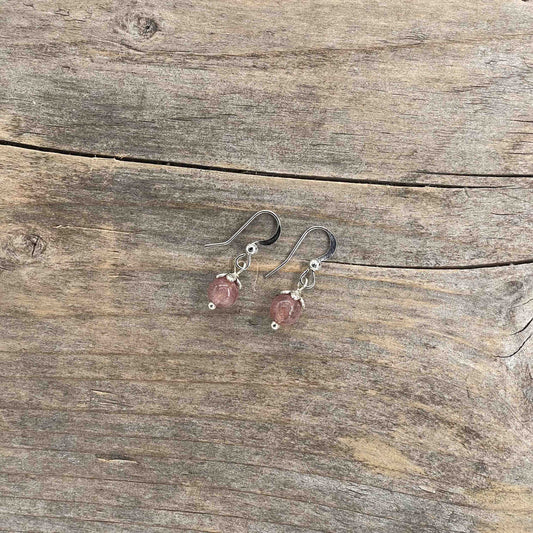 Øredobber i Sølv med Jordbær Quartz - 25 mm - 403