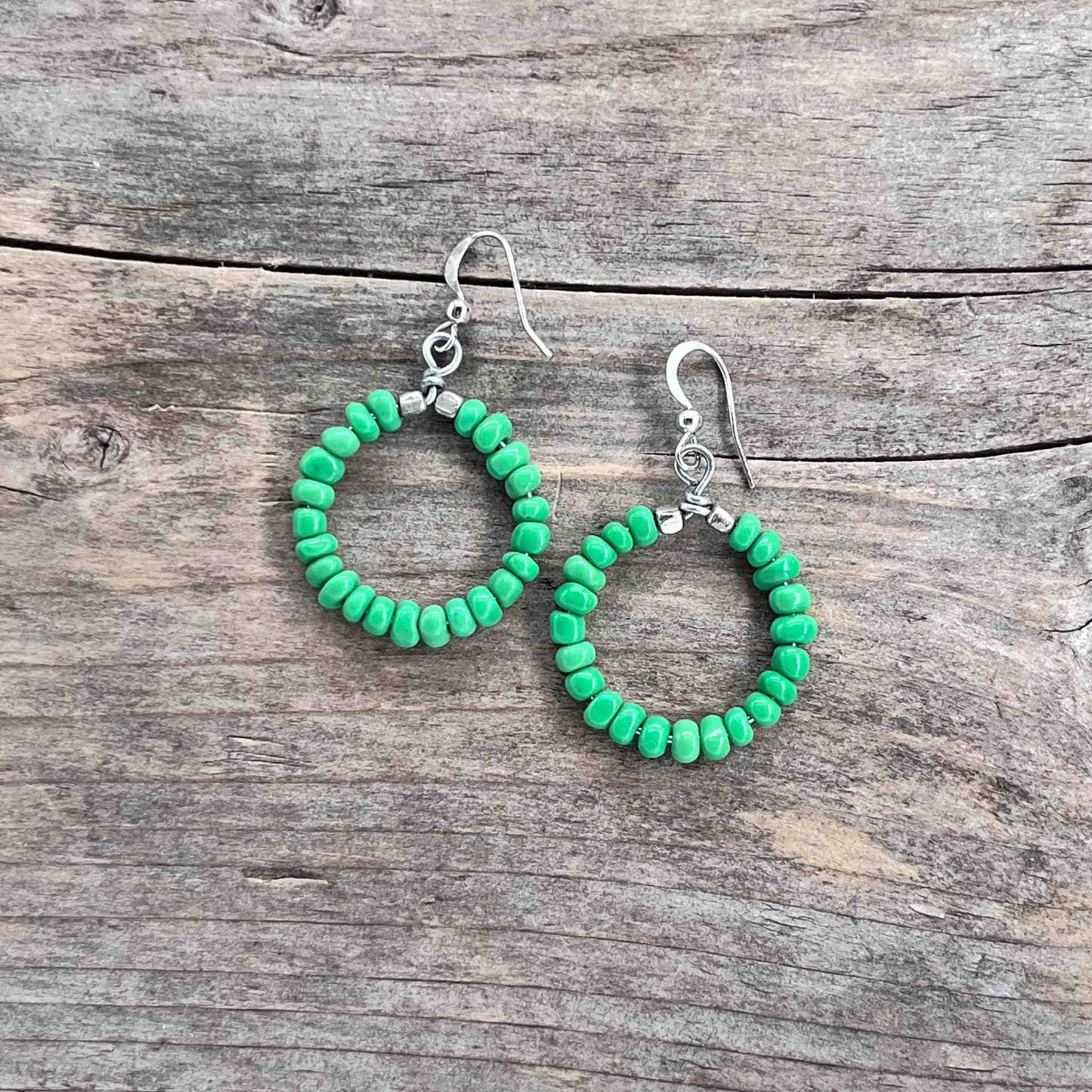 Sølv Hoops med Seed Beads - 50 mm - 474