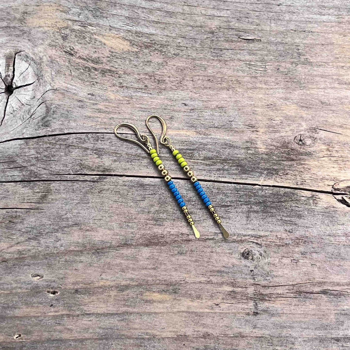 Øredobber i Messing med Glassperle - 60 mm - 540