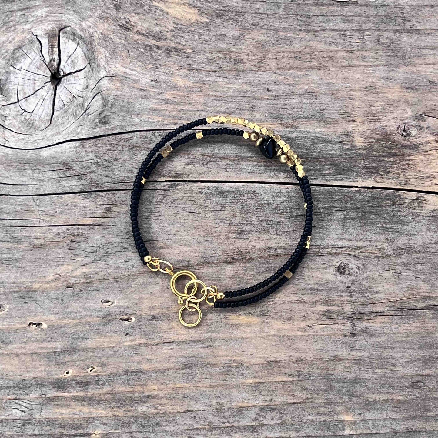 Messing Armebånd Memorywire med Onyx - shiny - 591