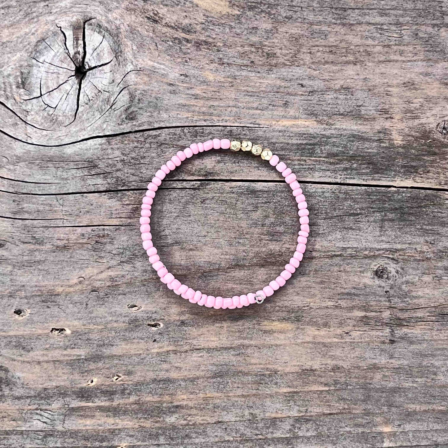 Messing Armebånd Memorywire med Seed Beads - 615
