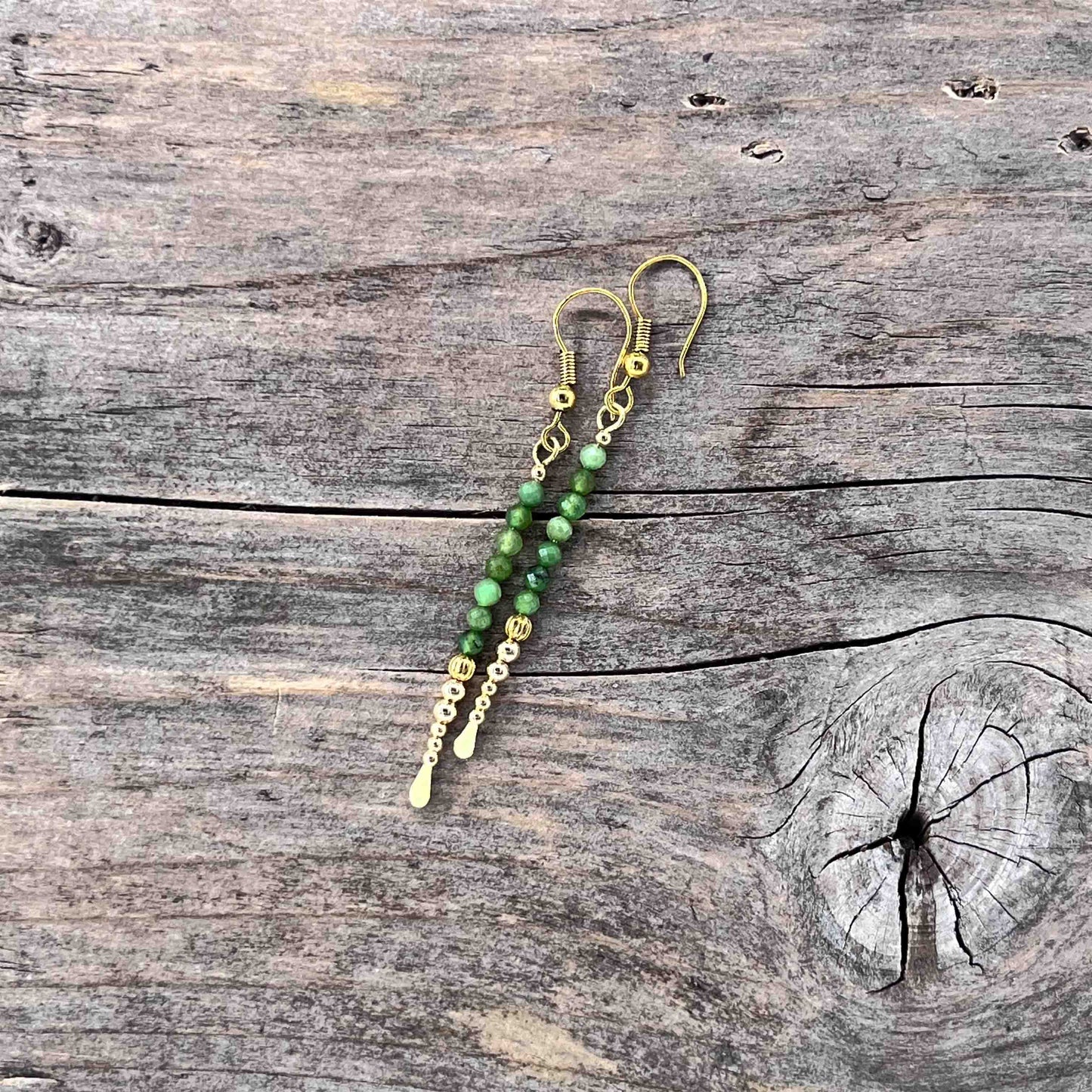 Øredobber i Gull med Jade - 60 mm - 734