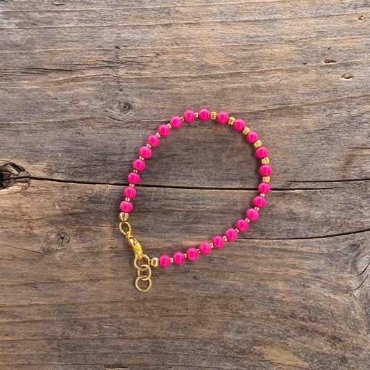 Messing Armbånd med Glass (5 mm mørk rosa)