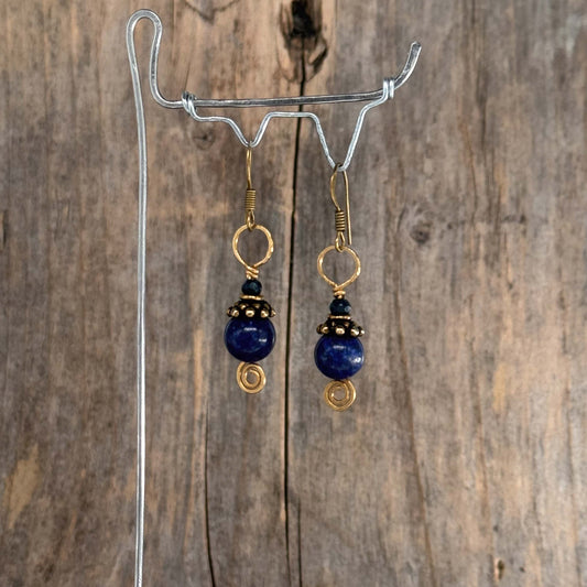 Messing Øredobber med Lapis Lazuli